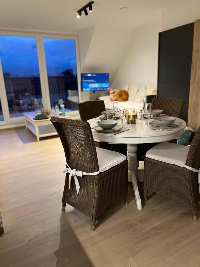Viki'S Penthousje Apartment Blankenberge Bagian luar foto